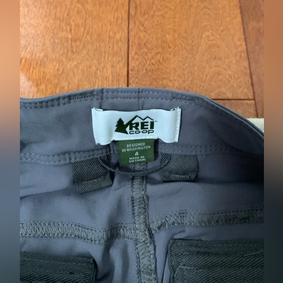 REI Hiking Pants - Picture 7 of 9